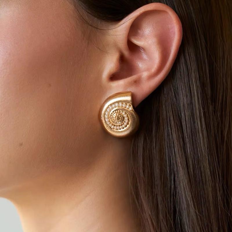 Luna Earrings