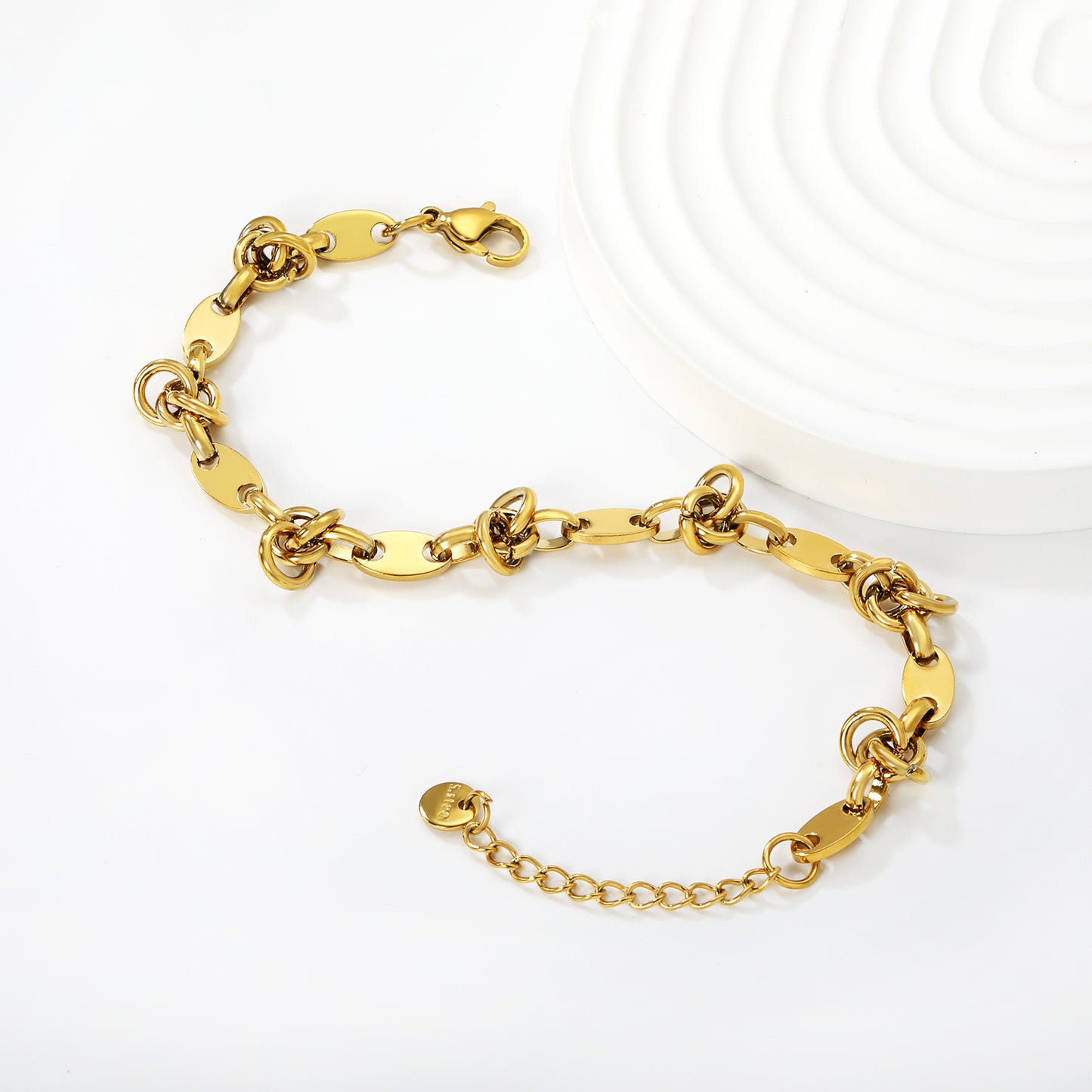 Golden Knot Bracelet