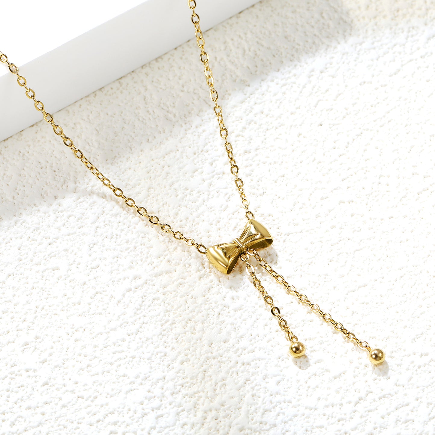 Amara Bow Necklace