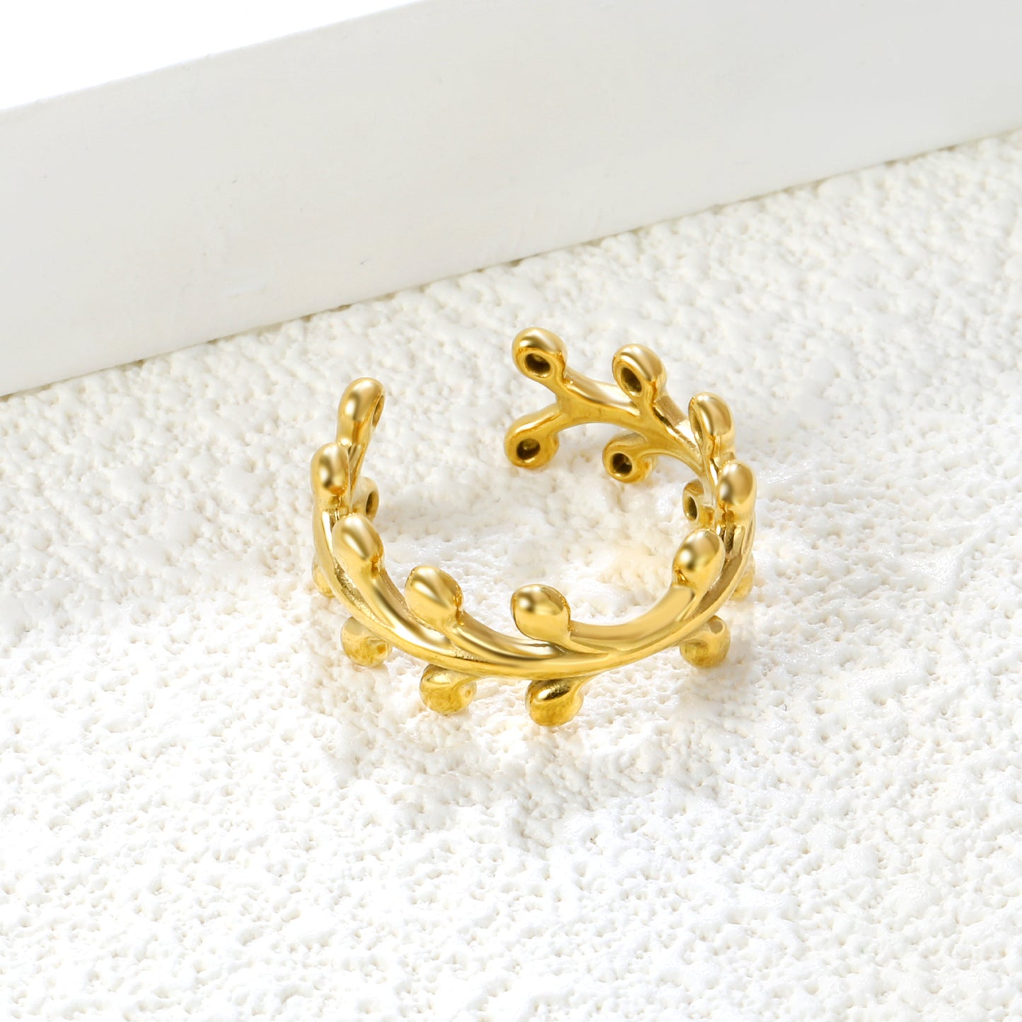 Leafy Ring