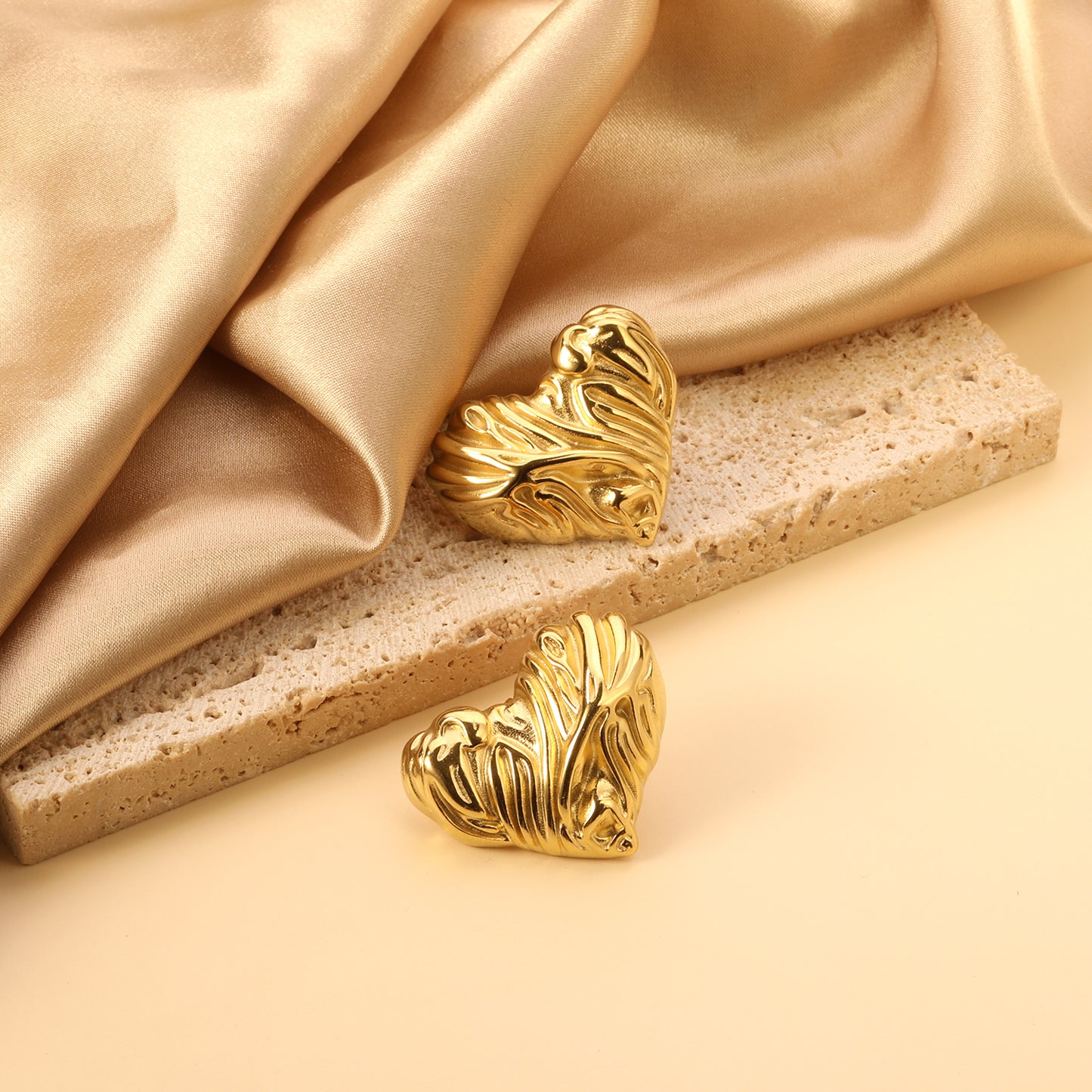 Amour Earrings