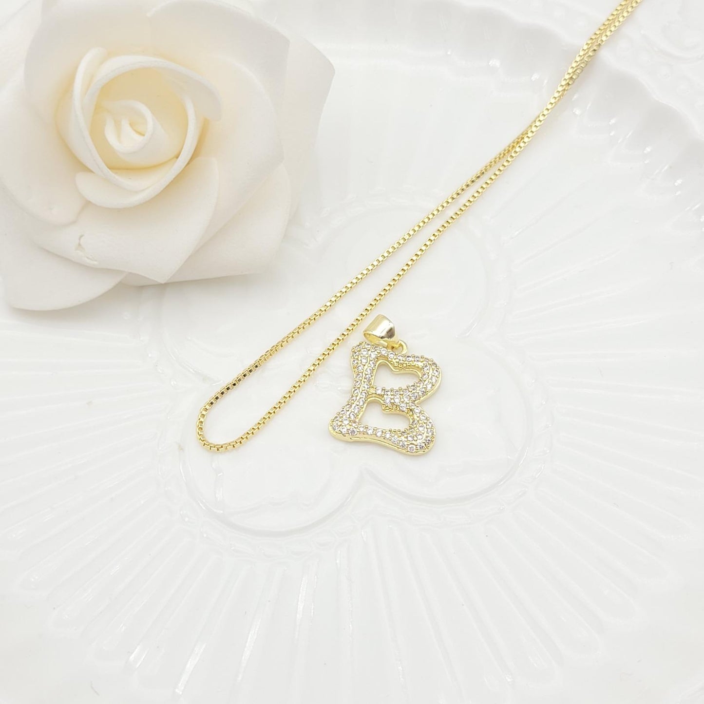 Janiha Initial Heart Bubble Necklace
