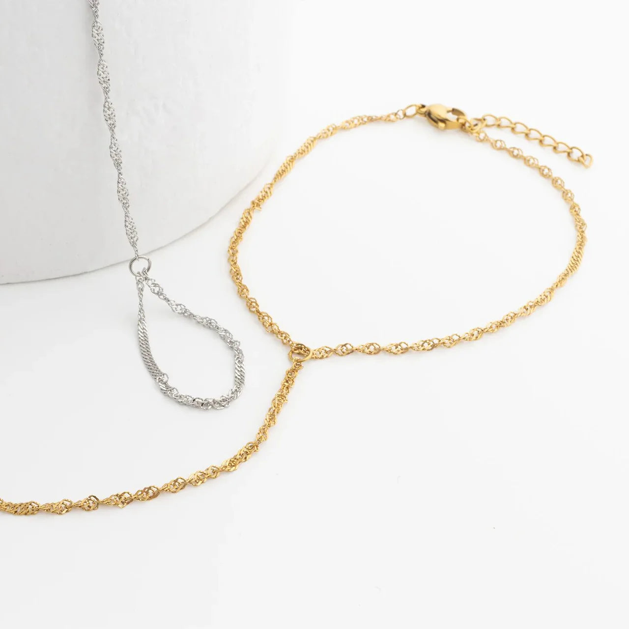 Serenity HandChain
