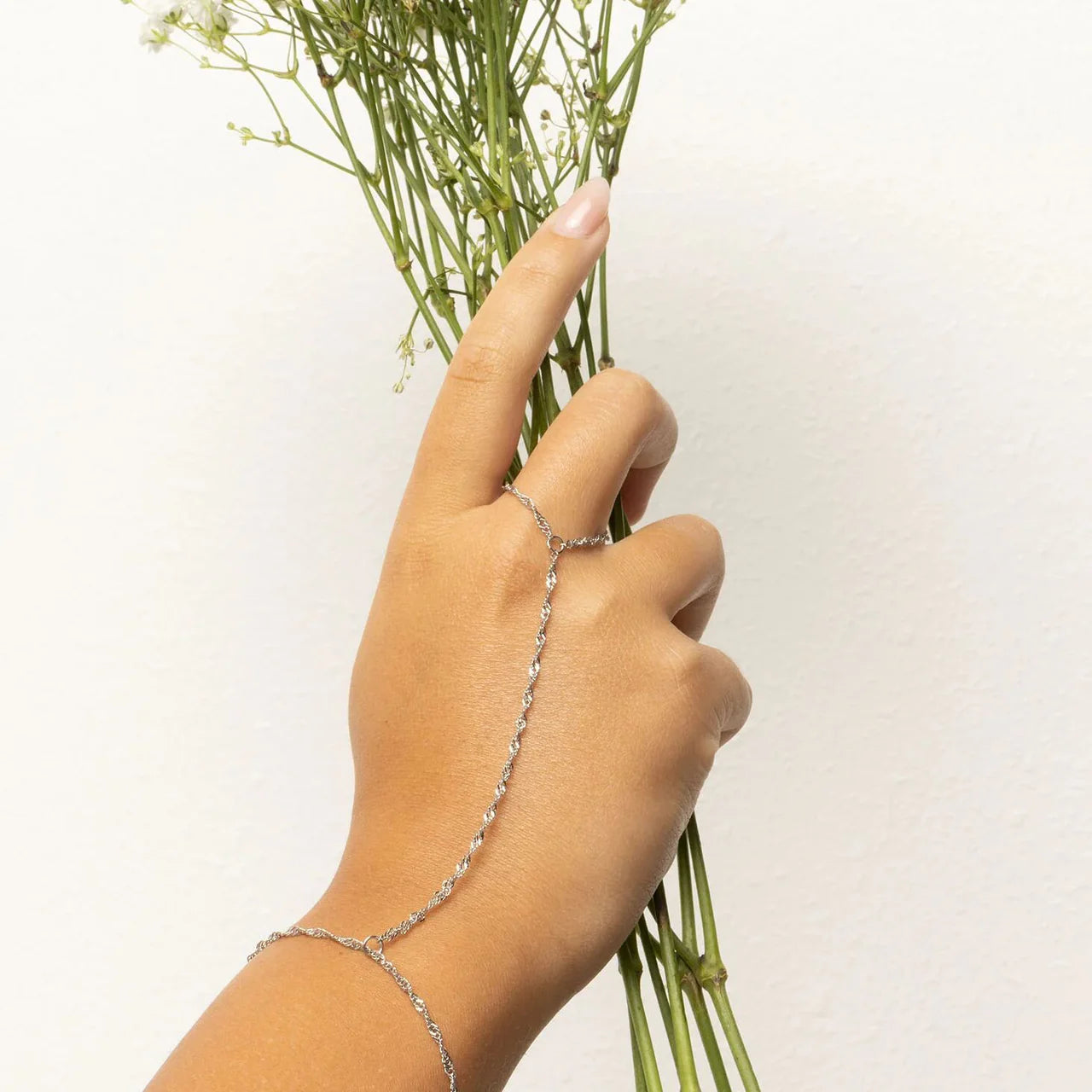 Serenity HandChain